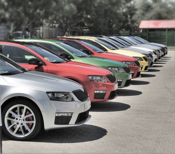 Při výběru dodavatele operativního leasingu nemůže být směrodatná jen výše měsíční splátky. Nejlevnější nabídky bývají ve skutečnosti nejvíce zapeklité.