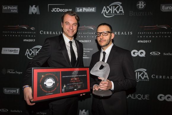 Koncept Renault Trezor – předávání ceny za koncept roku 2016 Koncept Renault Trezor – předávání ceny za koncept roku 2016