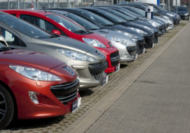 Na ojeté auto s rozmyslem, některá však mizí rychle