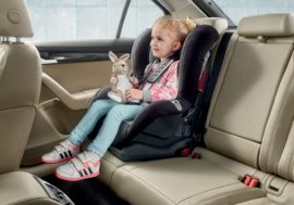 Vyberte pro své dítě tu správnou autosedačku