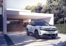 Citroën zakončuje sté výročí dalším filmovým spotem (VIDEO)