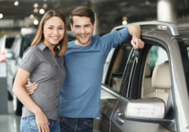 Na ojetý vůz Češi šetří dva a půl  roku, pořizovací cena je přitom nízká