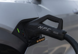 Víte, na čem závisí rychlost dobití vašeho elektromobilu?