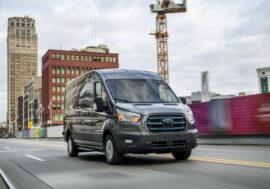 Ford vyvinul elektrický Transit dle potřeb fleetových zákazníků