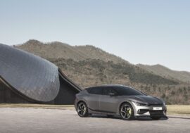 Kia EV6 – futuristická budoucnost již brzy na našich silnicích