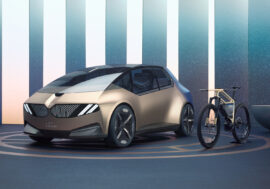 Elektromobil s nulovou emisní bilancí od BMW, jak daleko zajde minimalistický přístup?