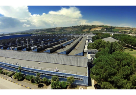 Skupina Stellantis a Mercedes-Benz vybudují továrnu pro výrobu baterií