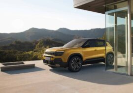 Jeep Avenger 4xe dostává plnohodnotný hybridní pohon