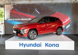 Hyundai Kona přijíždí na český trh ve třech výbavách a se základní cenou od 539 990 Kč