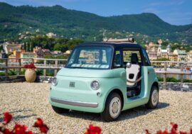 Fiat vrací model Topolino do ulic měst. Základ si vypůjčil od Citroënu