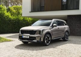 Nová Kia Sorento je zamřená na pohodlí. O posádku pečují relaxační sedadla i chytrá technika