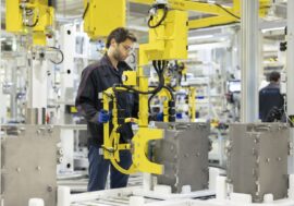 Česká výroba v lednu předčila covidové roky. Meziročně si první měsíc polepšil o 17,3 %