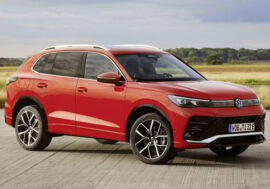 Nové financování vozů Volkswagen s nulovým úrokem vám navíc ušetří na Tiguanu 220 000 Kč. Podívejte se, jak nato