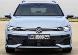 Volkswagen se vrací na špici českého trhu. Vítězné akce pro firmy stále platí na osobní i užitkové vozy