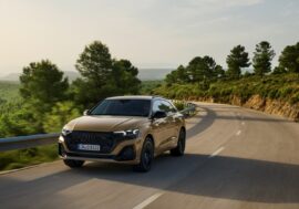 Audi Q8 promění noc v den s novými laserovými světly. Jejich světelný podpis si zvolíte dle libosti