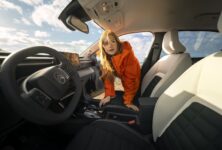 Odškodnění po nehodě není automatické. O peníze vás mohou připravit pásy, pes i nevhodné boty