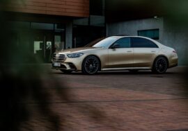 Mercedes-Benz třídy S je nejprodávanějším luxusním vozem na trhu. Podívejte se na fakta, která za úspěchem stojí