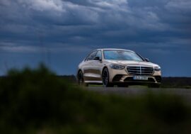 Mercedes-Benz slaví na českém trhu úspěch skrze elektrifikované pohony. Na letošek plánuje klíčovou premiéru