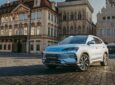 BYD chce v Evropě zdomácnět. Cla ani tlak na společné podniky podle něj problém nevyřeší