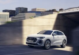 Audi Q5 doplňuje spalovací a vznětovou variantu o dvojici plug-in hybridů. Nadchnou efektivitou i dynamikou