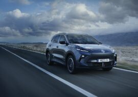 MG rozšiřuje nabídku o nové SUV. Cenou a výbavou opět zamíchá kartami segmentu