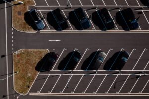 Full-service leasing v Evropě dál roste. Firmy přesouvají riziko dražších aut na leasingové společnosti