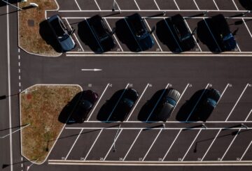 Full-service leasing v Evropě dál roste. Firmy přesouvají riziko dražších aut na leasingové společnosti