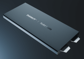 Do výroby se chystá extrémně výkonná, bezpečná a ekologická baterie pro auta i motorky. Vydrží 100 000 cyklů a nabije se za 5 minut