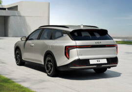 Kia K4 SW přebírá pozici Ceedu SW. S bohatou výbavou a atraktivní cenou zůstane pro fleety klíčová
