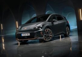 V létě přijde nová CURA Born. Přinese žraločí design a vyšší podporu řidiče na 600 km na jedno nabití