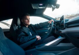 CUPRA posiluje svůj kmen. Spojuje se s DJ Dominikem Gehringerem a konceptem Pulse