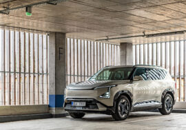Kia EV5 přijíždí s pohonem všech kol. Má vyšší výkon a lepší trakci