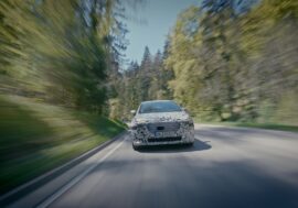 Audi testuje A2 e-tron v mrazu i v aerotunelu. Výroba poběží v Ingolstadtu