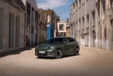 CUPRA spouští předprodej Ravalu v Česku. Startuje na 719.900 Kč, vrchol VZ stojí 909.900 Kč