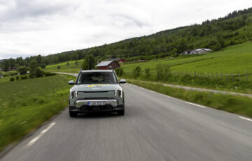 Kia EV2 v norském testu ujela více, než na co měla baterie stačit. Není divu, že klání vyhrála
