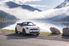 MINI uvádí Paul Smith Edition. Speciální edice pro Cooper včetně Cabria a pětidveřové verze
