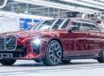 BMW řady 7 jde do výroby. Dingolfing poprvé zapojuje nástroje Neue Klasse
