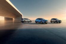 Renault přidává k vybraným modelům výbavu za až 42.000 Kč. Dostanete i další slevu na auto samotné