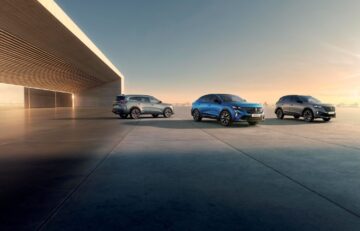 Renault přidává k vybraným modelům výbavu za až 42.000 Kč. Dostanete i další slevu na auto samotné